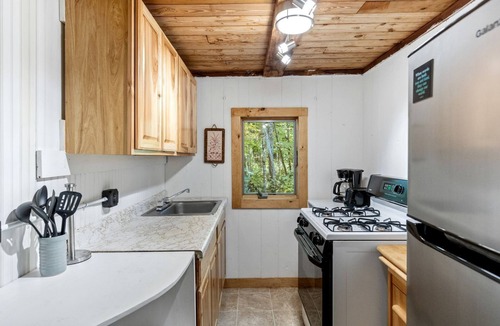 Lyme Cabin | Charming Cabin in the Trees for a Getaway near Hanover, New Hampshire