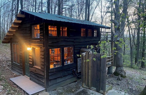 Ghent Cabin | Charming Cabin in the Woods. POOL!