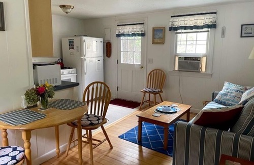 Brewster Cottage | Charming Cape Cod Cottage