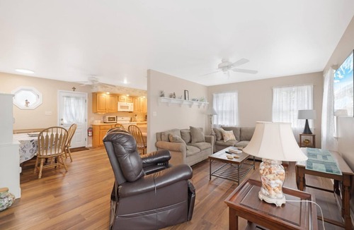 Cape May Point House | Charming Cape May Point Retreat – 2BR/2BA, Sleeps 6, Pet-Friendly, Steps to Alexander Beach & Nature Trails