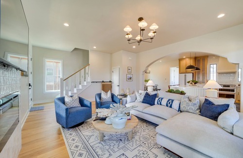 Eufaula House | Charming Carlton Landing Home: Walk to Lake!
