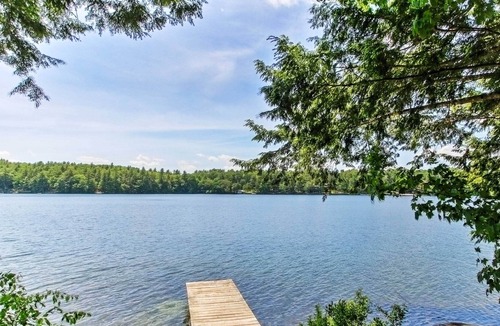 Casco Cottage | Charming Casco Cottage on Lake w/ Private Dock!