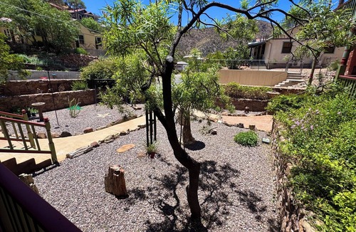 Brewery Gulch House | Charming casita in Historic Brewery Gulch walking distance to everything!