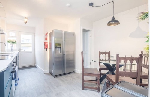 Cambridge Apartment | Charming Central Cottage