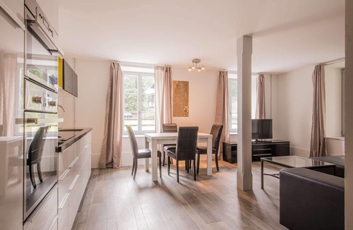 Matten bei Interlaken Apartment | Charming Ground-Floor Apartment; Your Perfect Alpine Retreat