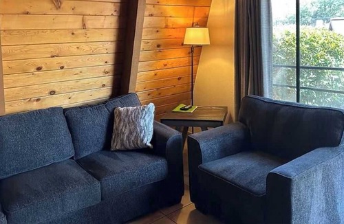 Oak Creek Ski Chalet | Charming Chalet by the forest with a pool & firepit.