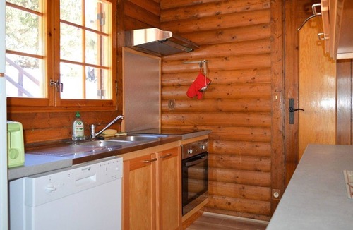 Pyrenees 2000 Ski Chalet | Charming Chalet for 6/7 - Fireplace, Balcony, WiFi, Garage - Bolquère, France
