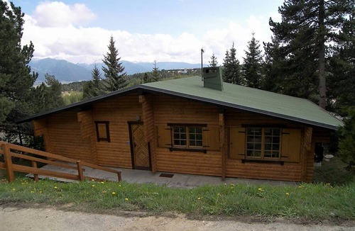 Pyrenees 2000 Ski Chalet | Charming Chalet for 6/7 - Fireplace, Balcony, WiFi, Garage - Bolquère, France