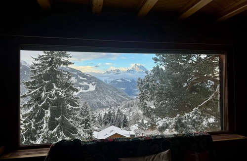 Barboleusaz Ski Chalet | Charming chalet on the slopes!