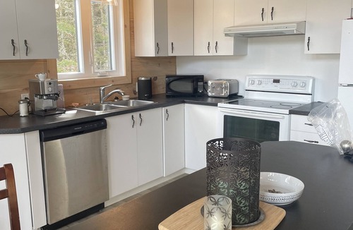 Saint Donat Ski Chalet | Charming chalet with WiFi in Saint-Donat