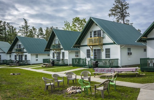 Alexandria Bay Ski Chalet | Charming Chalets at Swan Bay Resort: Your Perfect 1000 Islands Getaway