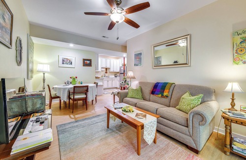 Charlottesville Cottage | Charming Charlottesville Apt w/Outdoor Space!