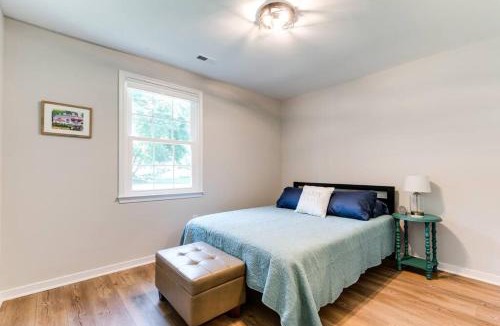 Dumbarton House | Charming, Cheerful 3 Bedroom Home in Richmond, VA!