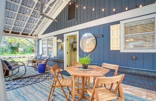 Blanco Cottage | Charming Chic Cottage w/Walk to Downtown & River