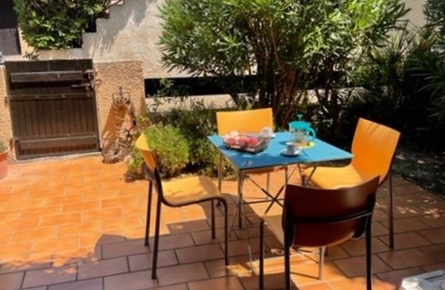 Les Arenes House | Charming cottage Canet, near beach, quiet, private parking