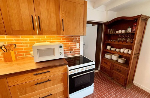 Souvigny-en-Sologne Cottage | Charming cottage - 6 guests, pets welcome