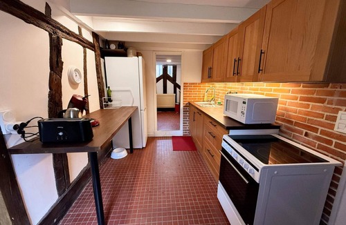 Souvigny-en-Sologne Cottage | Charming cottage - 6 guests, pets welcome