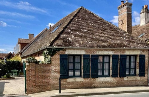 Souvigny-en-Sologne Cottage | Charming cottage - 6 guests, pets welcome