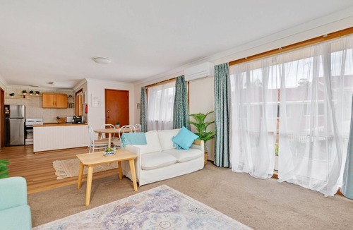 Tuross Head Apartment | Charming Coastal Retreat in Tuross Head