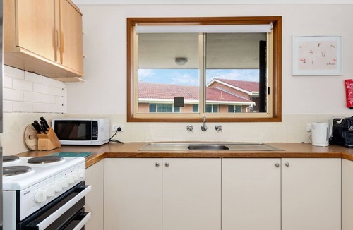 Tuross Head Apartment | Charming Coastal Retreat in Tuross Head