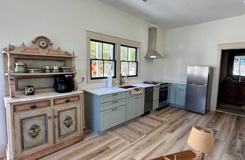Salter Path Cottage | Charming Coastal 1 bedroom Cottage with pool access and steps to the beach