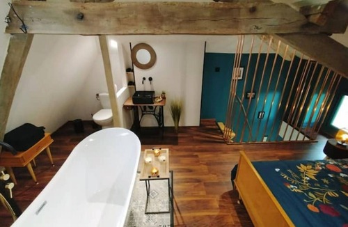 Lagrange Apartment | Charming, cocooning accommodation