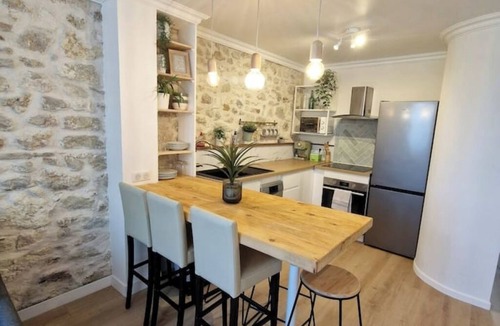 Lemasson Apartment | Charming, comfortable T3 near the center
