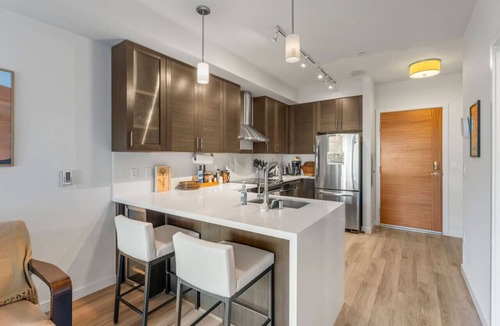 Old Ballard Condo | Charming Condo in Ballard