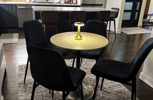 Middlefield House | Charming Connecticut Hideaway