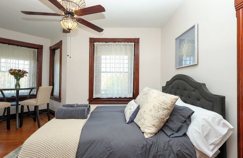 Conshohocken Bed & Breakfast | Charming Conshohocken B+B Near Philly