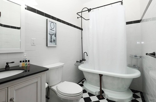 Conshohocken Bed & Breakfast | Charming Conshohocken B+B Near Philly