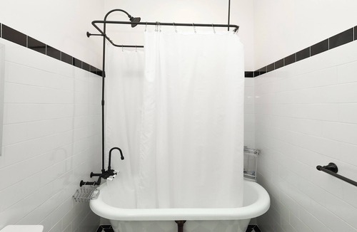 Conshohocken Bed & Breakfast | Charming Conshohocken B+B Near Philly