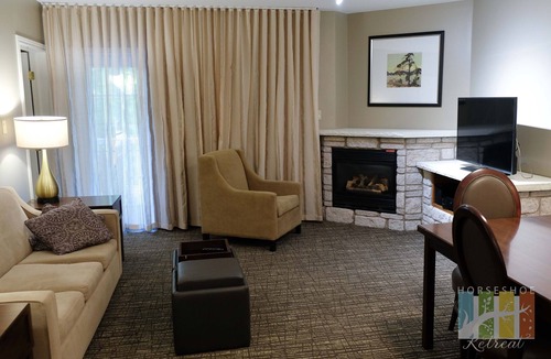 Oro-Medonte Resort | Charming Copeland 1-bed Condo + patio + hot tub