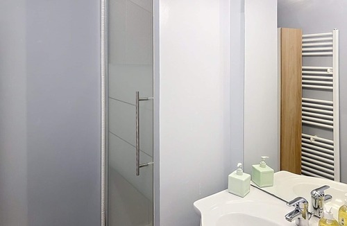 Marcq-en-Baroeul Bed & Breakfast | Charming, cosy room just 5 minutes from Lille