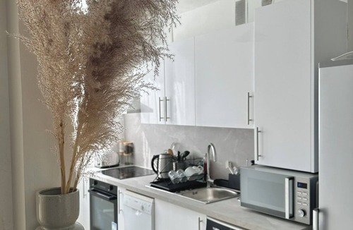 Longjumeau Apartment | Charming & Cosy T2 near Airport