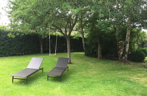 Berville-sur-Mer Cottage | Charming cottage behind honfleur