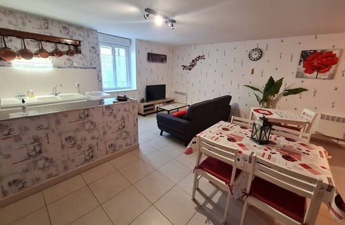 Choloy-Menillot Cottage | Charming cottage with parking - 2 guests in village center