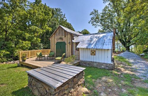 Nellysford House | Charming Cottage < 10 Mi to Wineries & Skiing!