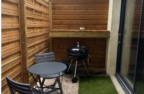 Jurancon Apartment | Charming cottage 5 minutes from Pau