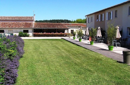 Ternant Cottage | Charming cottage at Domaine les Granges