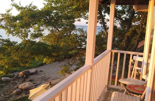 Guilford House | Charming cottage by the sea