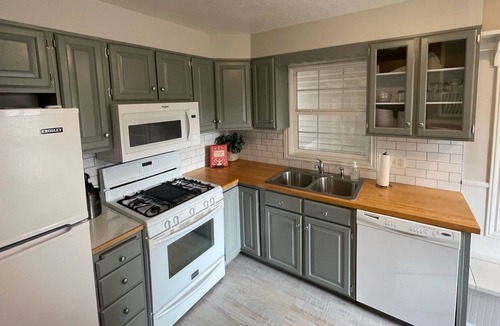 Rexburg Cottage | Charming Cottage-centrally located