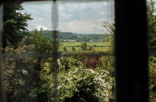 Stein am Rhein House | Charming Cottage with Garden and Fireplace