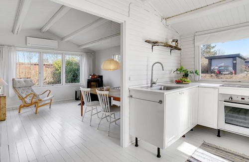 Kirke Hyllinge House | Charming cottage in Kyndeløse Sydmark