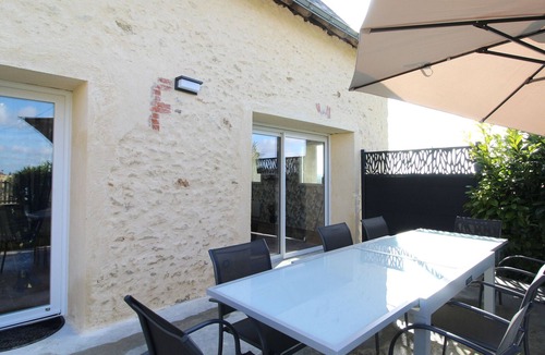 Corze Cottage | Charming cottage for 6 near Angers, countryside tranquility