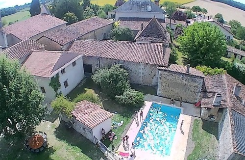 Pillac House | Charming cottage for family and friends in the heart of a village in southern Charente.