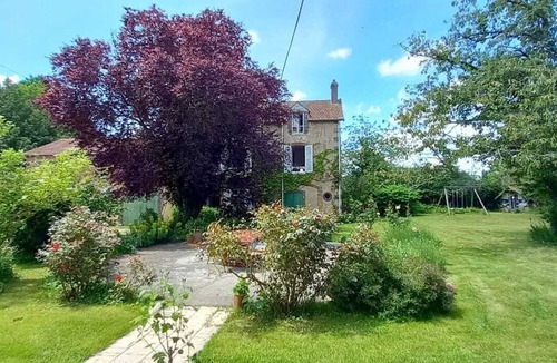 Chateau-Renard Cottage | Charming cottage