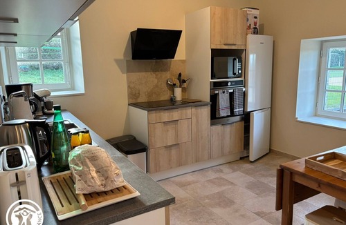 La Gaubretiere Cottage | Charming Cottage in Vendée, 3 Bedrooms, Parking Included