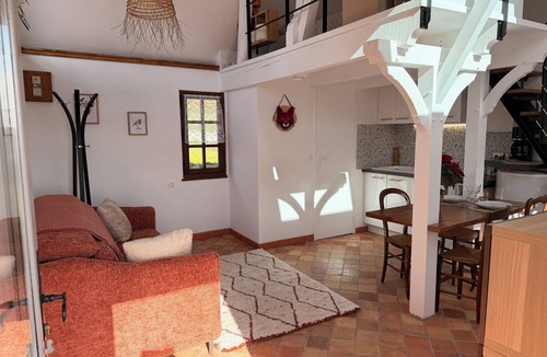 Putot-en-Auge House | Charming cottage, Pays d'Auge. Near Cabourg & Dozulé (4km). High privacy.
