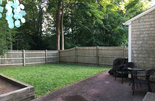 Osterville Cottage | Charming Cottage Getaway